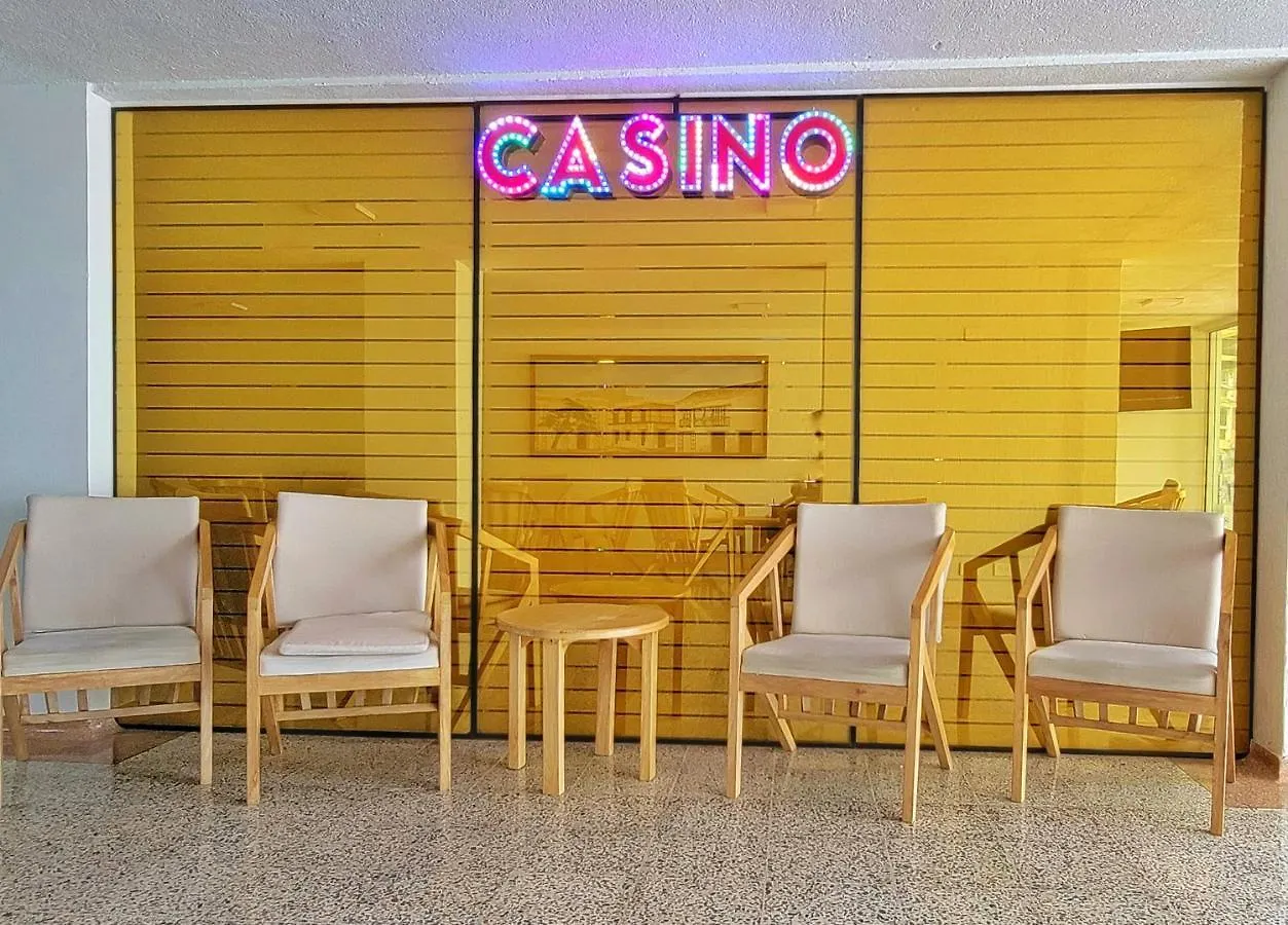 ****  Hotel Arhuaco Rodadero Santa Marta  Colombia