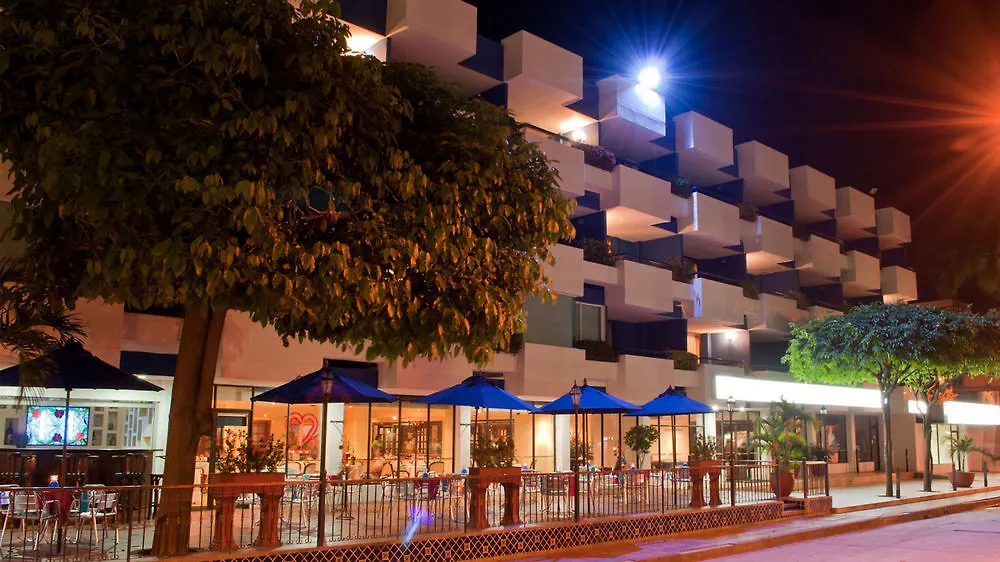 Hotel Arhuaco Rodadero Santa Marta  Santa Marta (Magdalena)
