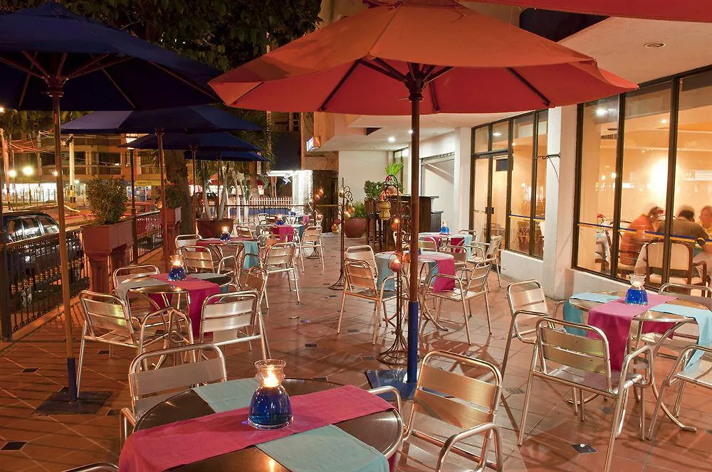 Hotel Arhuaco Rodadero Santa Marta  Santa Marta (Magdalena)